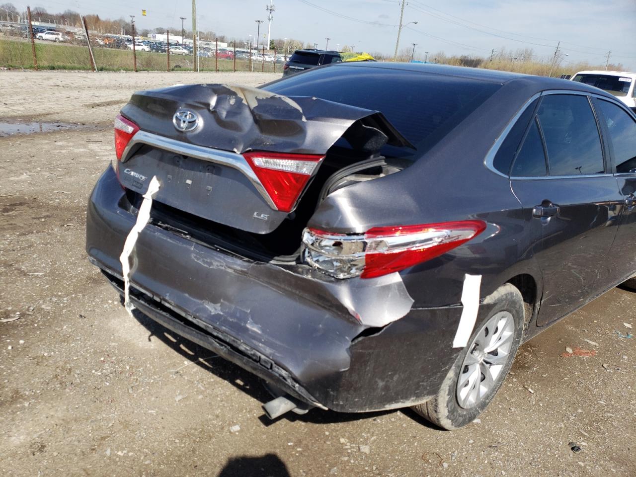 Photo 9 from auction – 2017 TOYOTA CAMRY LE with VIN 4T1BF1FK5HU619408
