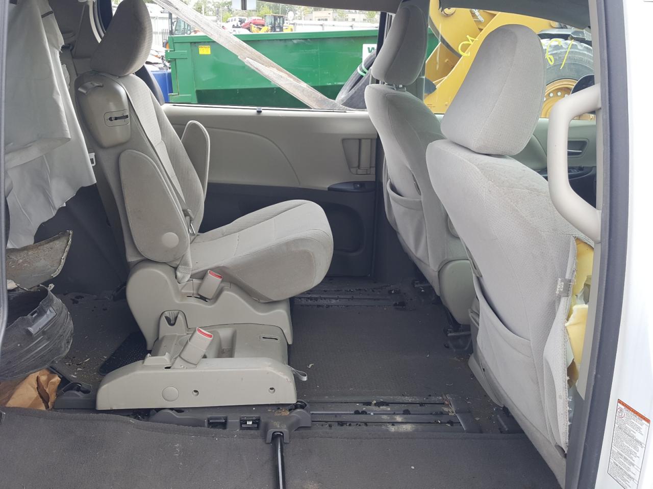 Photo 6 from auction – 2016 TOYOTA SIENNA LE with VIN 5TDKK3DC2GS720108