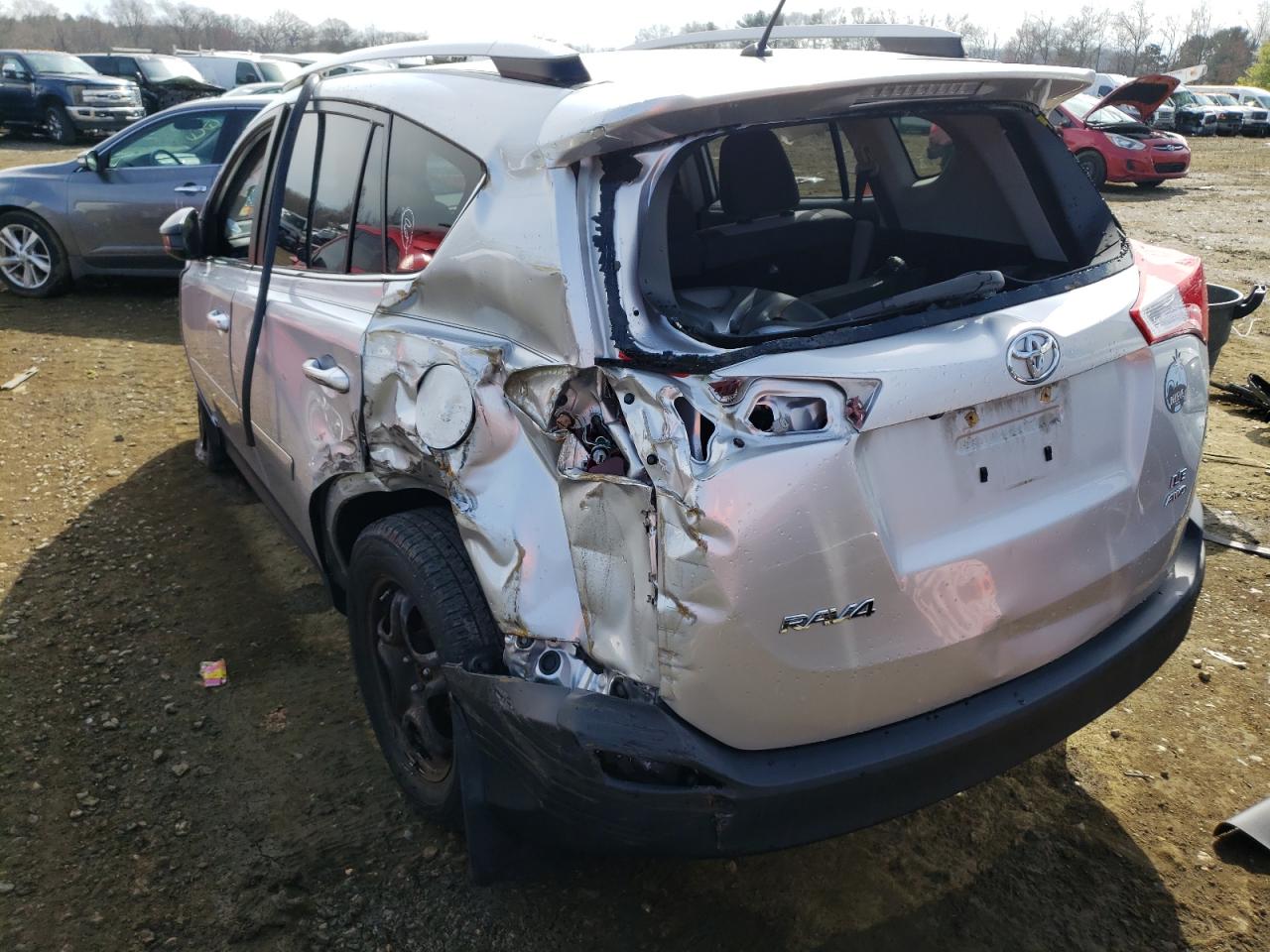 Photo 3 from auction – 2014 TOYOTA RAV4 LE with VIN JTMBFREV1ED077170