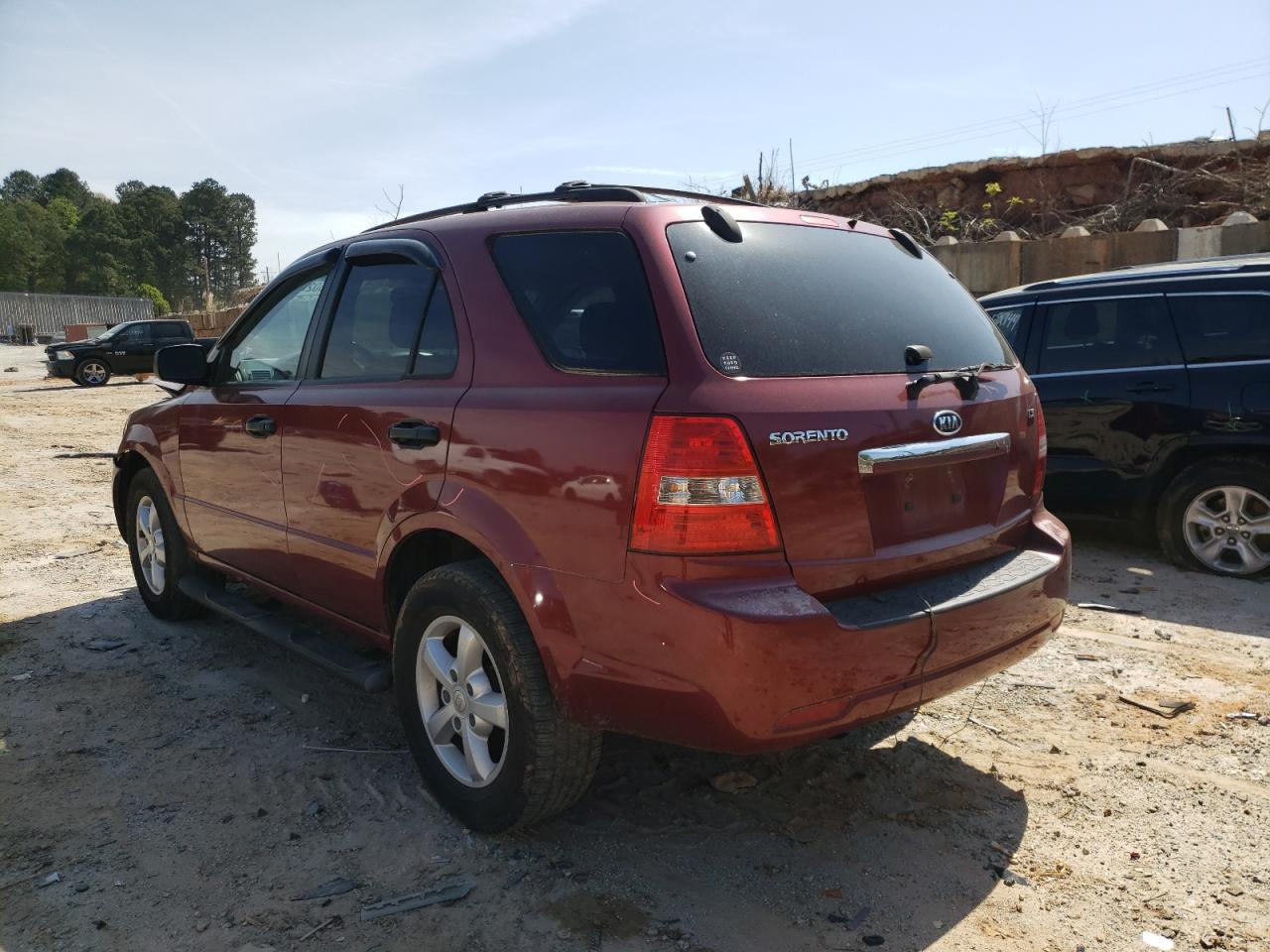 Photo 3 from auction – 2007 KIA SORENTO EX with VIN KNDJD736375673606