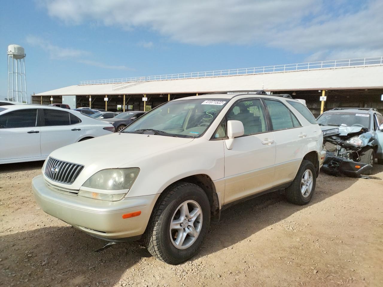 Zdjęcie 2 z aukcji – 2000 LEXUS RX 300 z VIN JT6GF10U7Y0073956