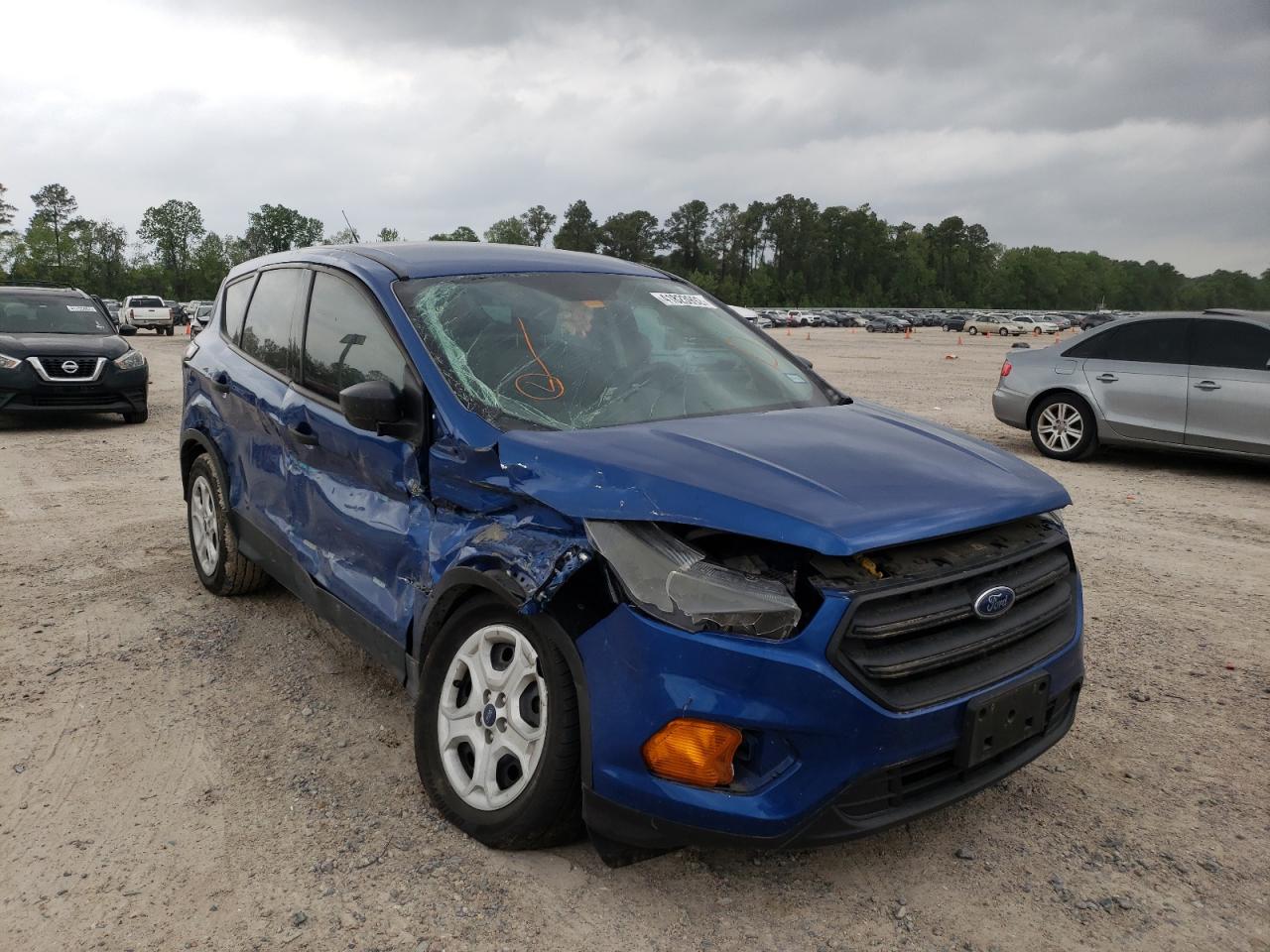 Photo 13 from auction – 2018 FORD ESCAPE S with VIN 1FMCU0F75JUA54163
