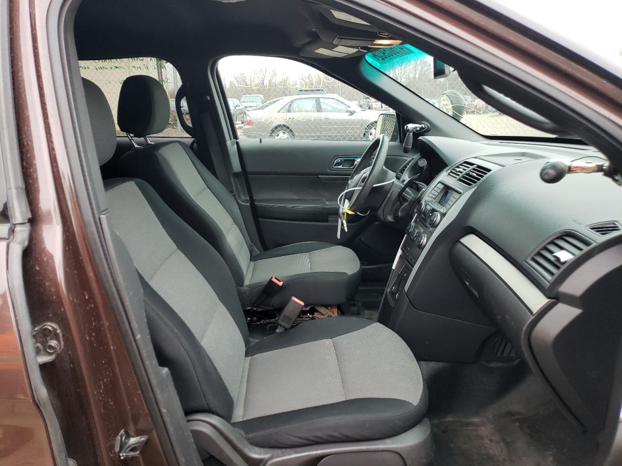 Photo 5 from auction – 2014 FORD EXPLORER P with VIN 1FM5K8AR5EGC14116
