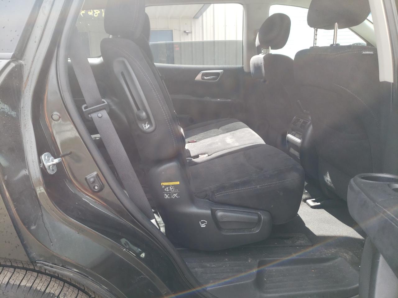 Photo 6 from auction – 2016 NISSAN PATHFINDER with VIN 5N1AR2MM0GC644492