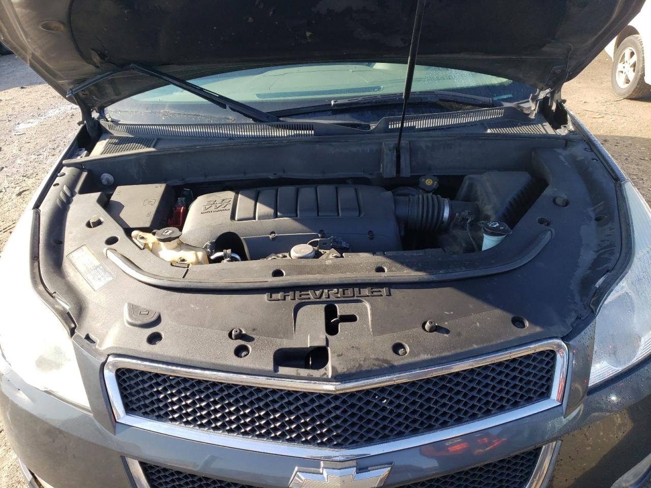 Photo 7 from auction – 2012 CHEVROLET TRAVERSE L with VIN 1GNKRGED1CJ306780