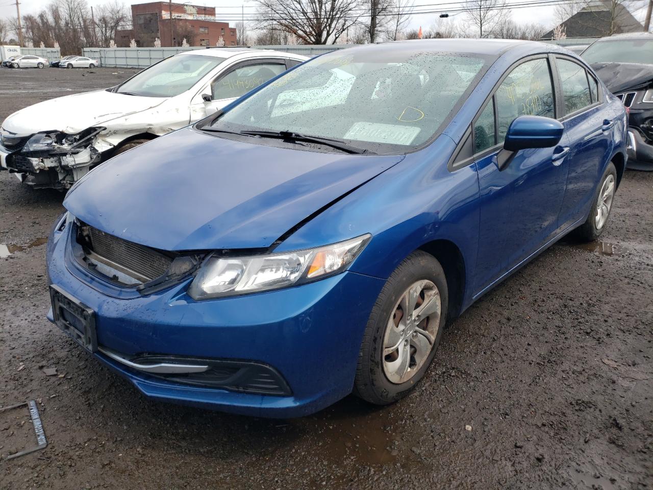Photo 2 from auction – 2015 HONDA CIVIC LX with VIN 19XFB2F59FE252378