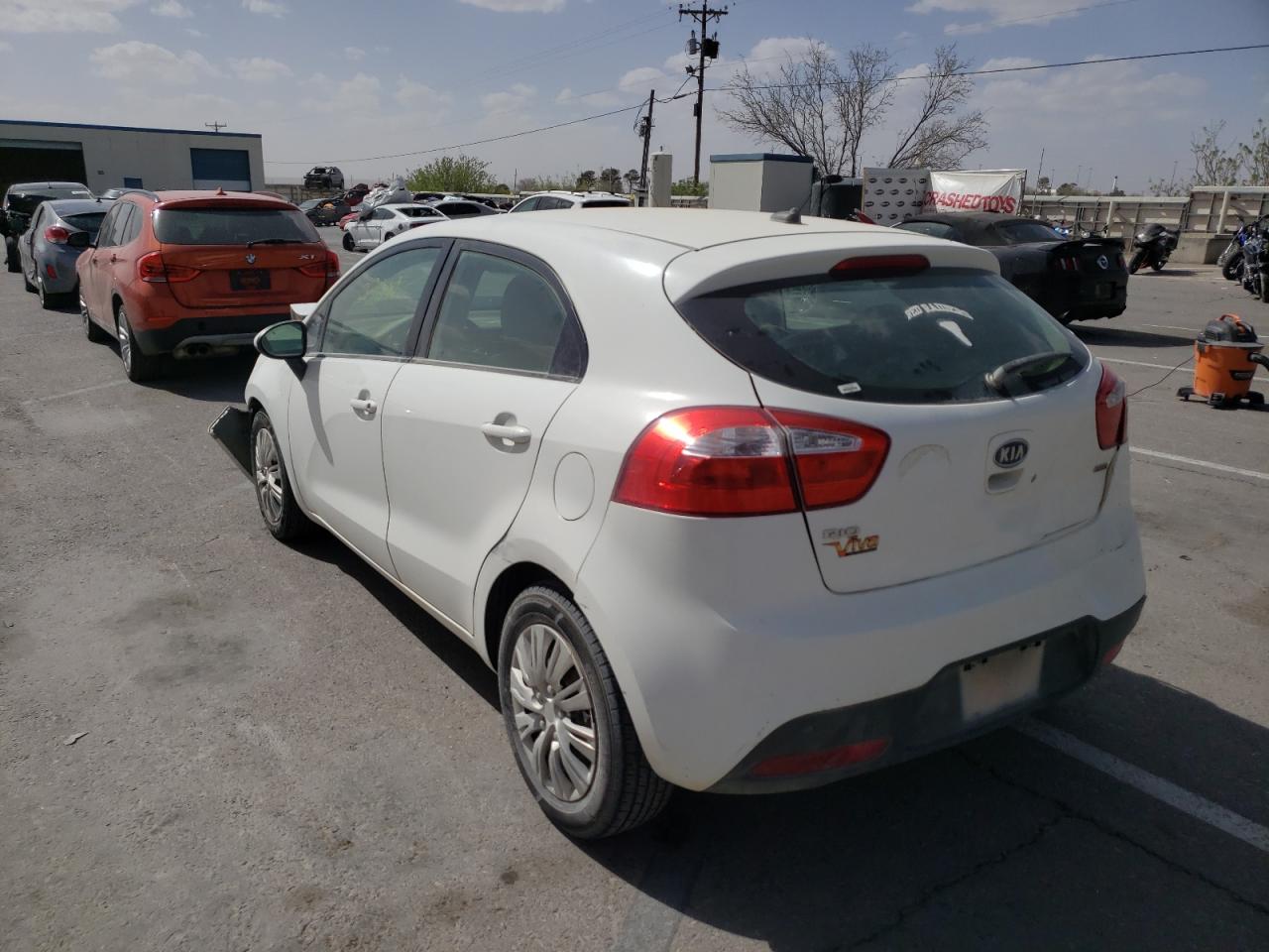Foto 3 de la subasta – 2012 KIA RIO LX con VIN KNADM5A39C6090906