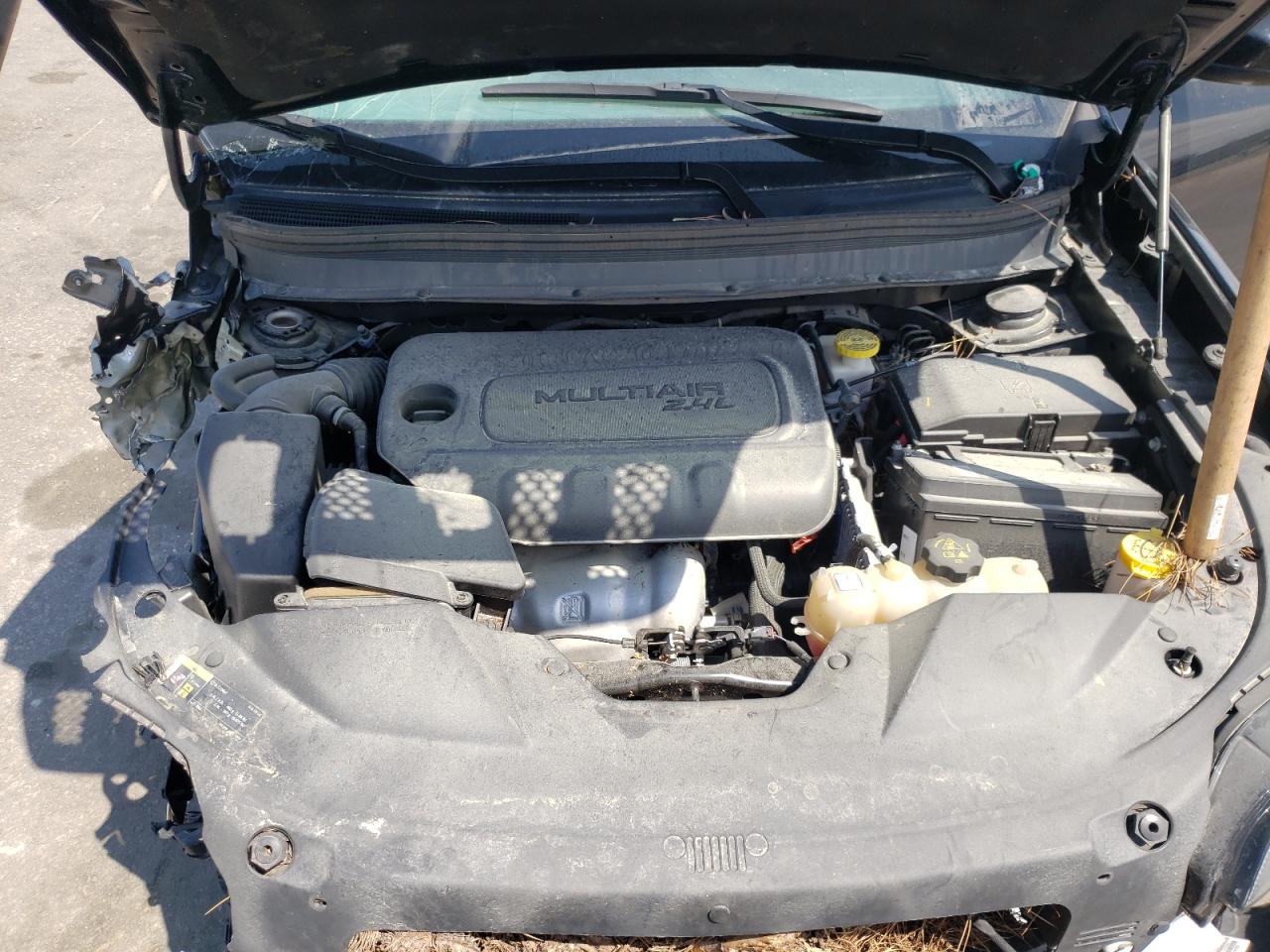 Photo 7 from auction – 2019 JEEP CHEROKEE L with VIN 1C4PJLCB4KD348227