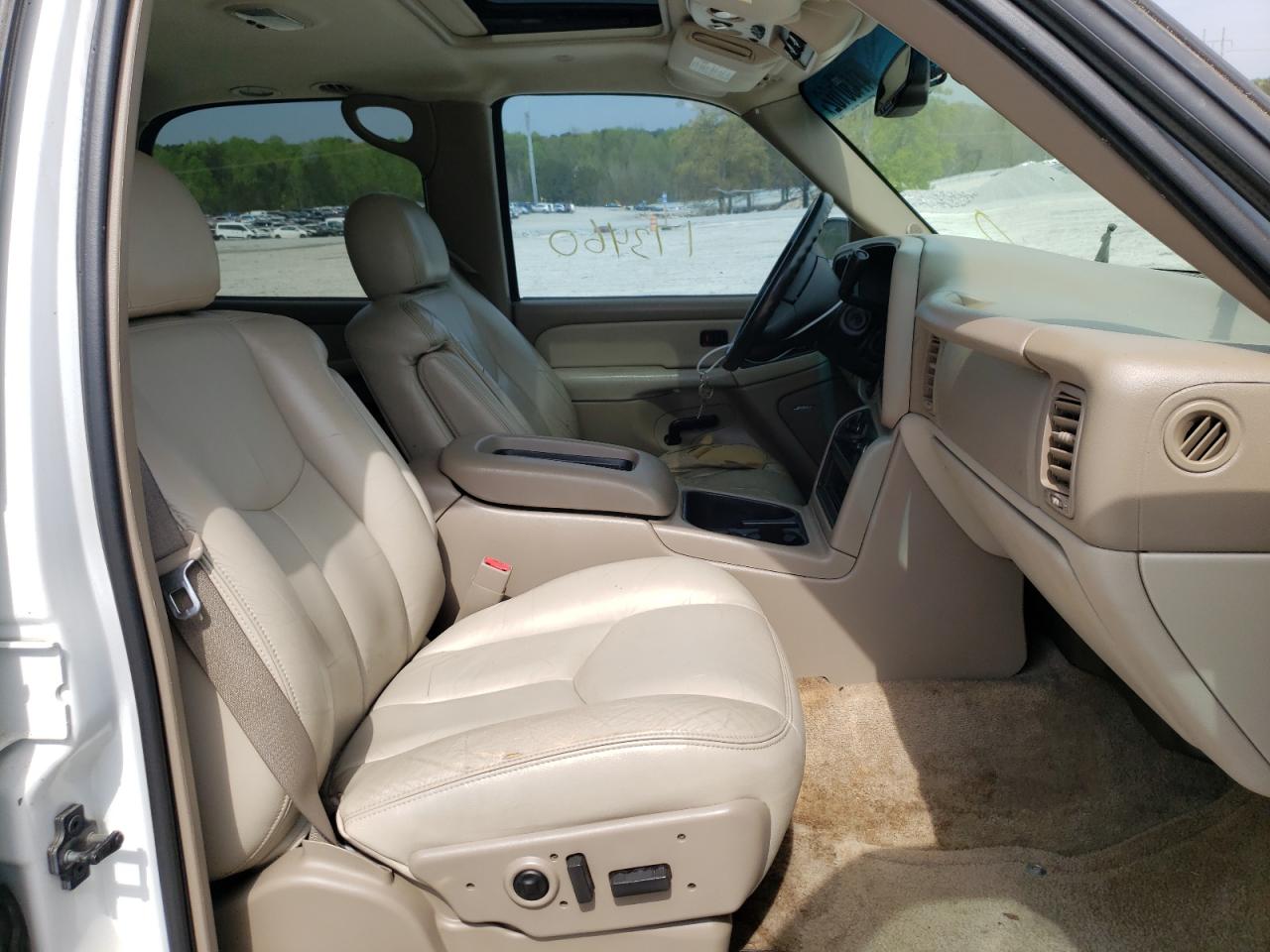 Photo 5 from auction – 2003 GMC YUKON with VIN 1GKEC13Z93R164963