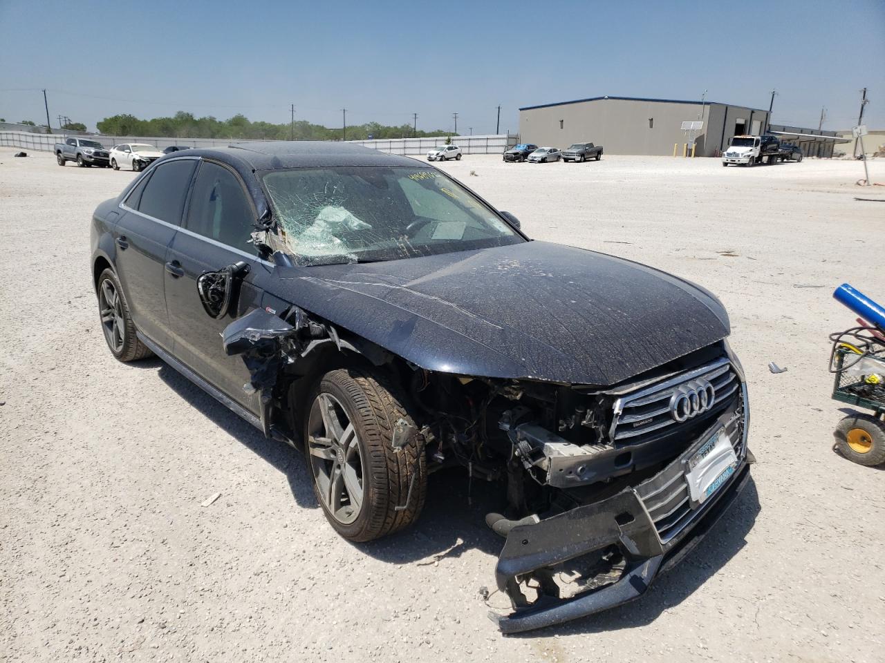 AUDI A4 PREMIUM 2018 with VIN WAUENAF4XJA013953 - Photo from auction
