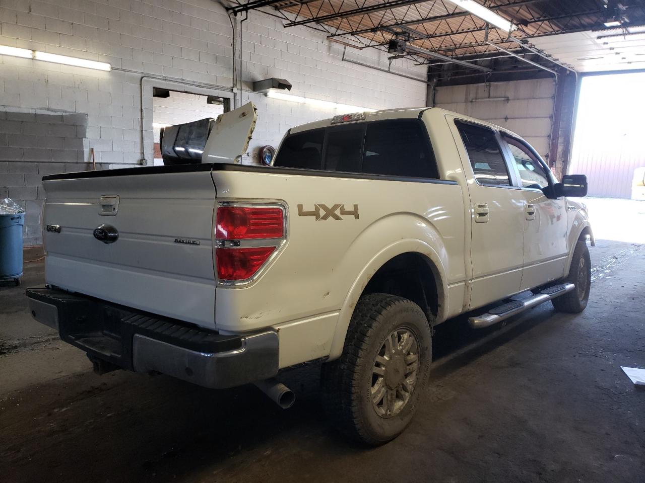 Photo 4 from auction – 2013 FORD F150 SUPER with VIN 1FTFW1EF8DFB56737