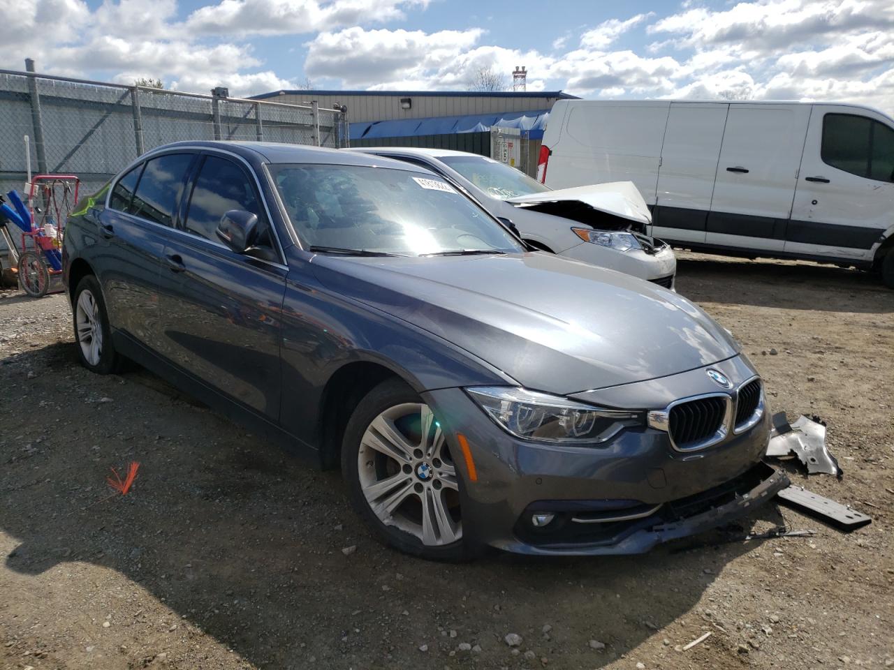 Zdjęcie 1 z aukcji – 2017 BMW 330 XI z VIN WBA8D9C34HA011877