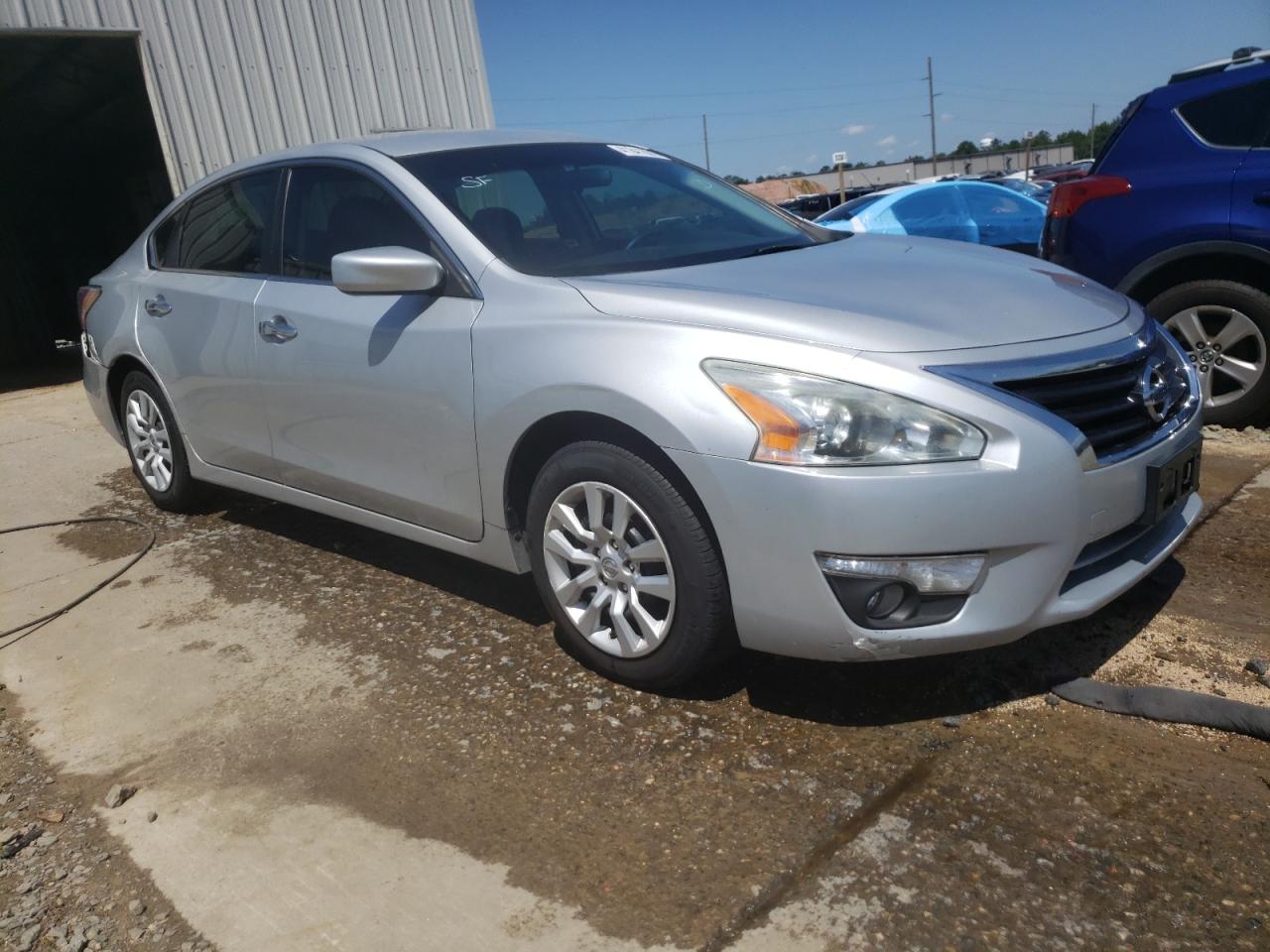 NISSAN ALTIMA 2.5 2014 with VIN 1N4AL3AP4EN379108 - Photo from auction