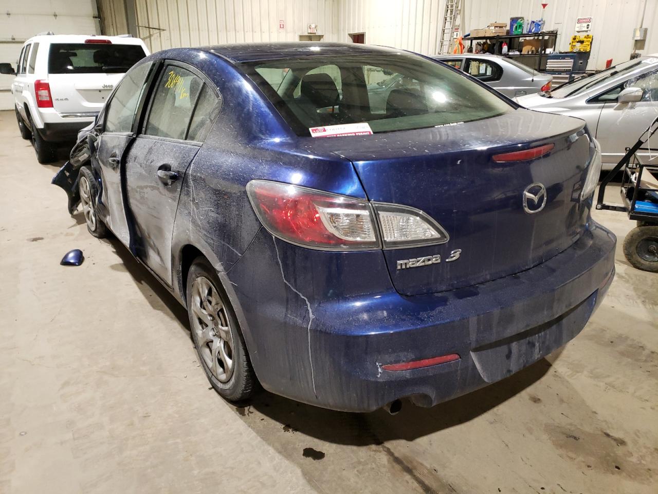 Photo 3 from auction – 2012 MAZDA 3 I with VIN JM1BL1UF6C1514647