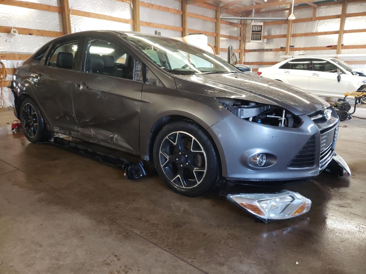 FORD FOCUS SE 2014 с VIN 1FADP3F29EL349418 - Фото с аукциона