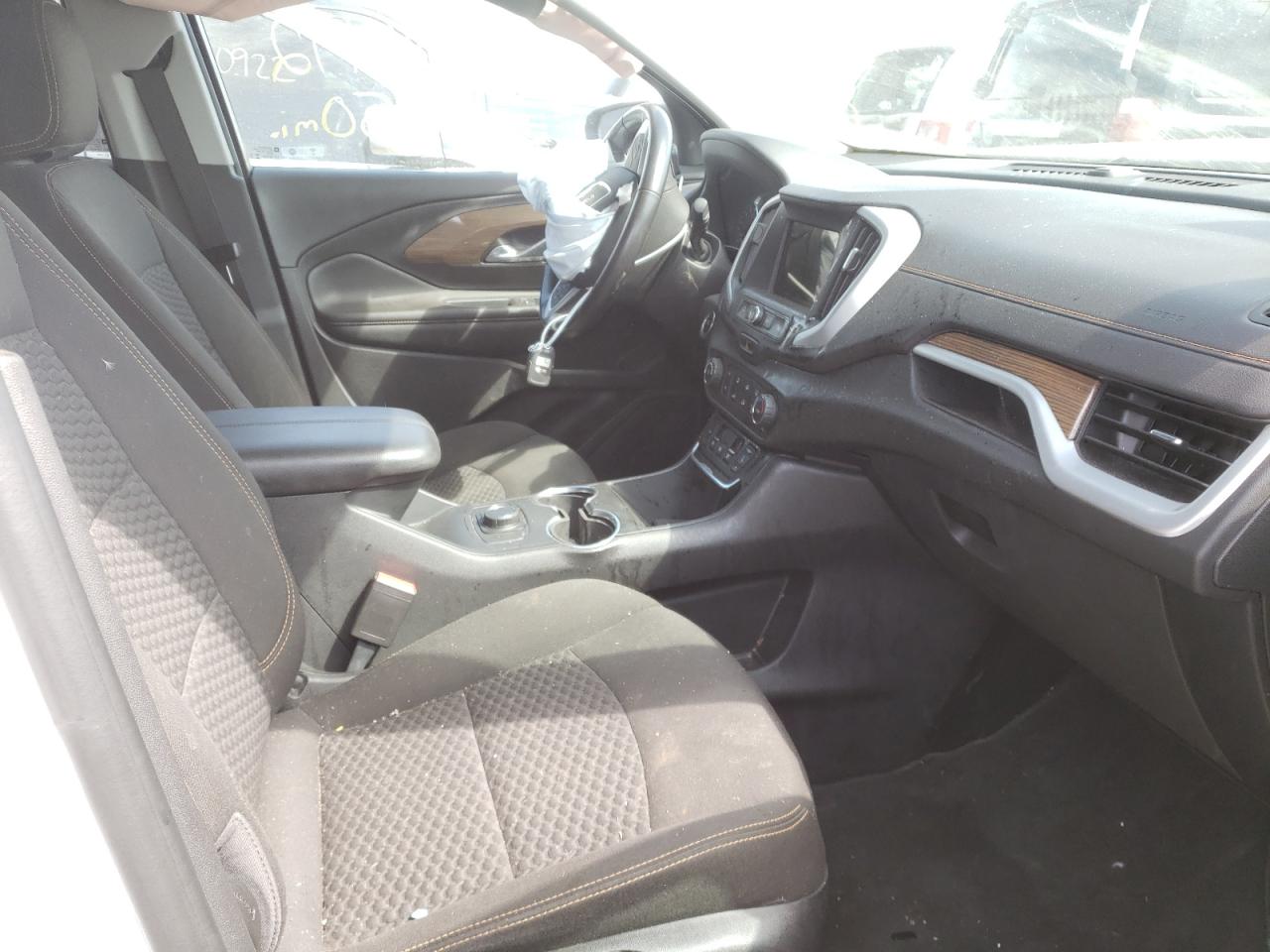 Photo 5 from auction – 2019 GMC TERRAIN SL with VIN 3GKALMEV3KL354970