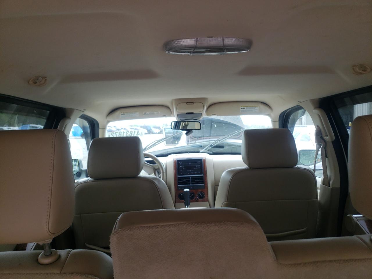 Photo 9 from auction – 2007 FORD EXPLORER E with VIN 1FMEU64E37UB37967