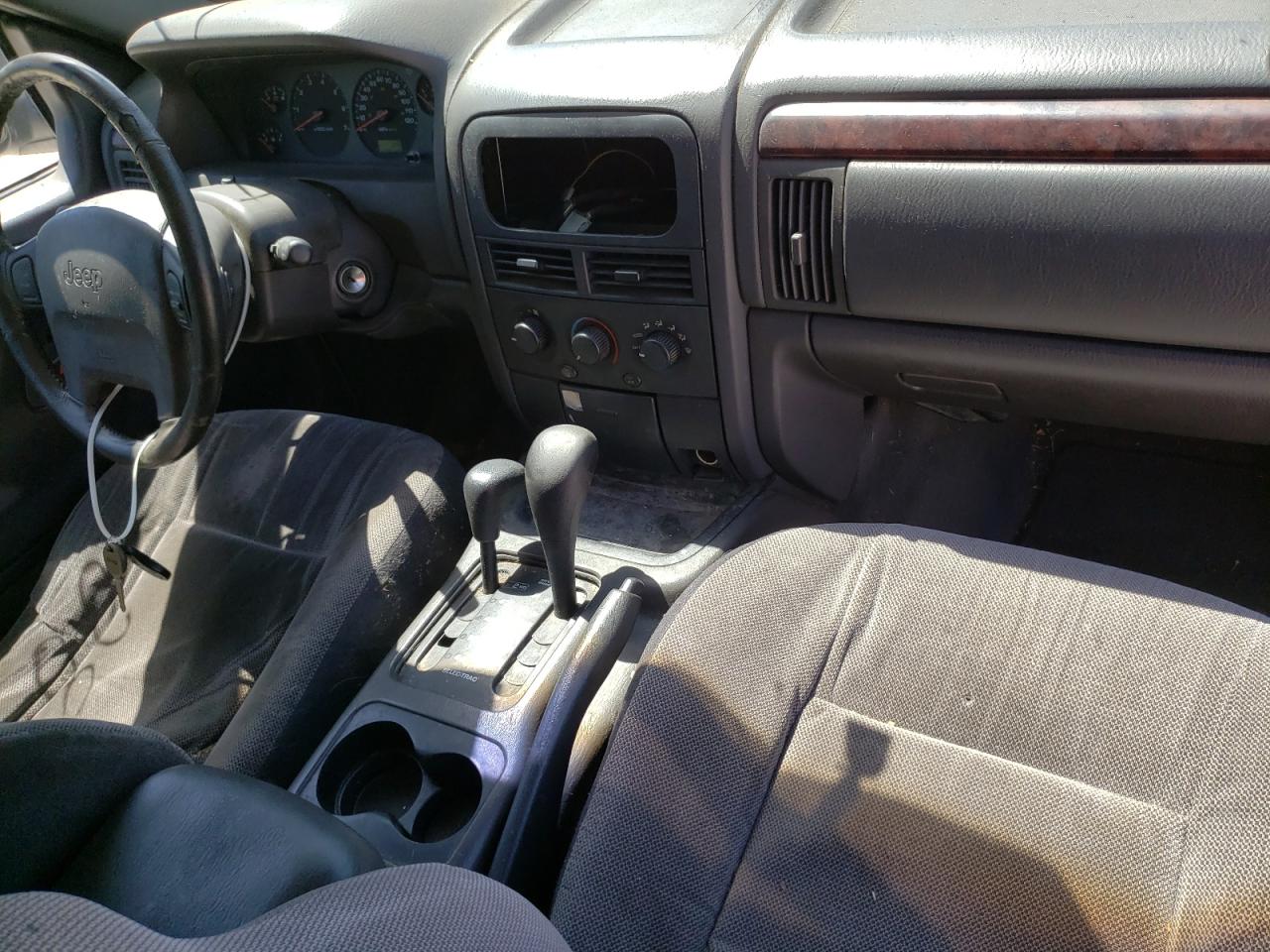 Photo 9 from auction – 2000 JEEP GRAND CHER with VIN 1J4GW48S2YC347053