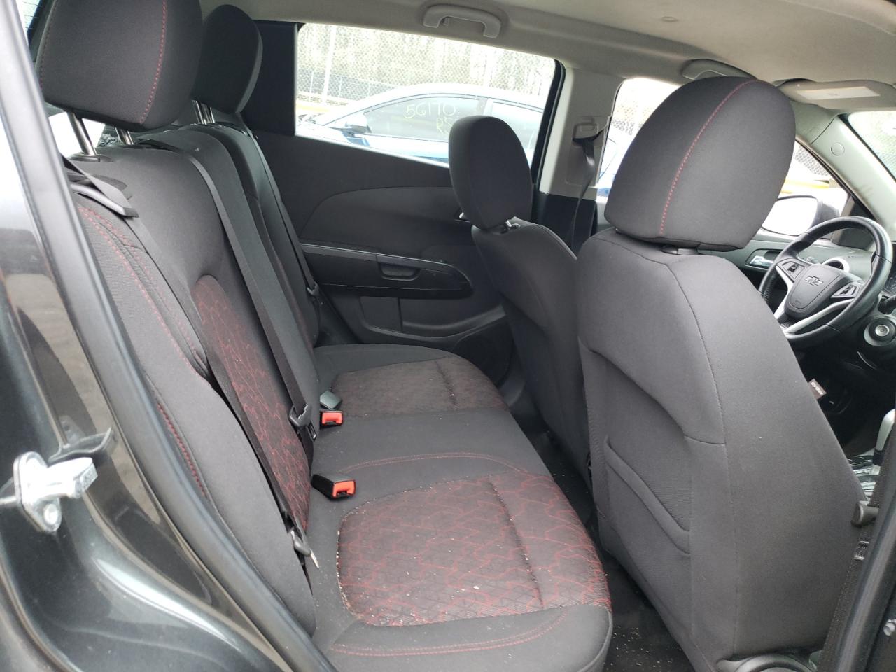 Photo 6 from auction – 2018 CHEVROLET SONIC LT with VIN 1G1JD6SG1J4107325