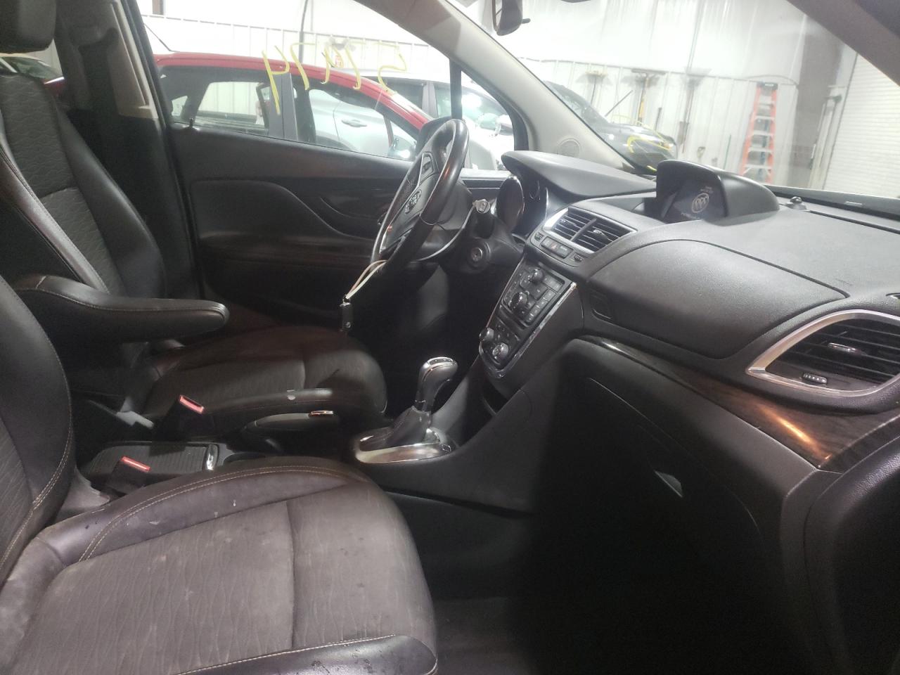Photo 5 from auction – 2015 BUICK ENCORE with VIN KL4CJESB8FB260353