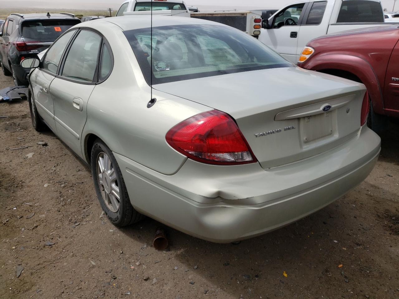 Photo 3 from auction – 2005 FORD TAURUS SEL with VIN 1FAFP56U25A307142