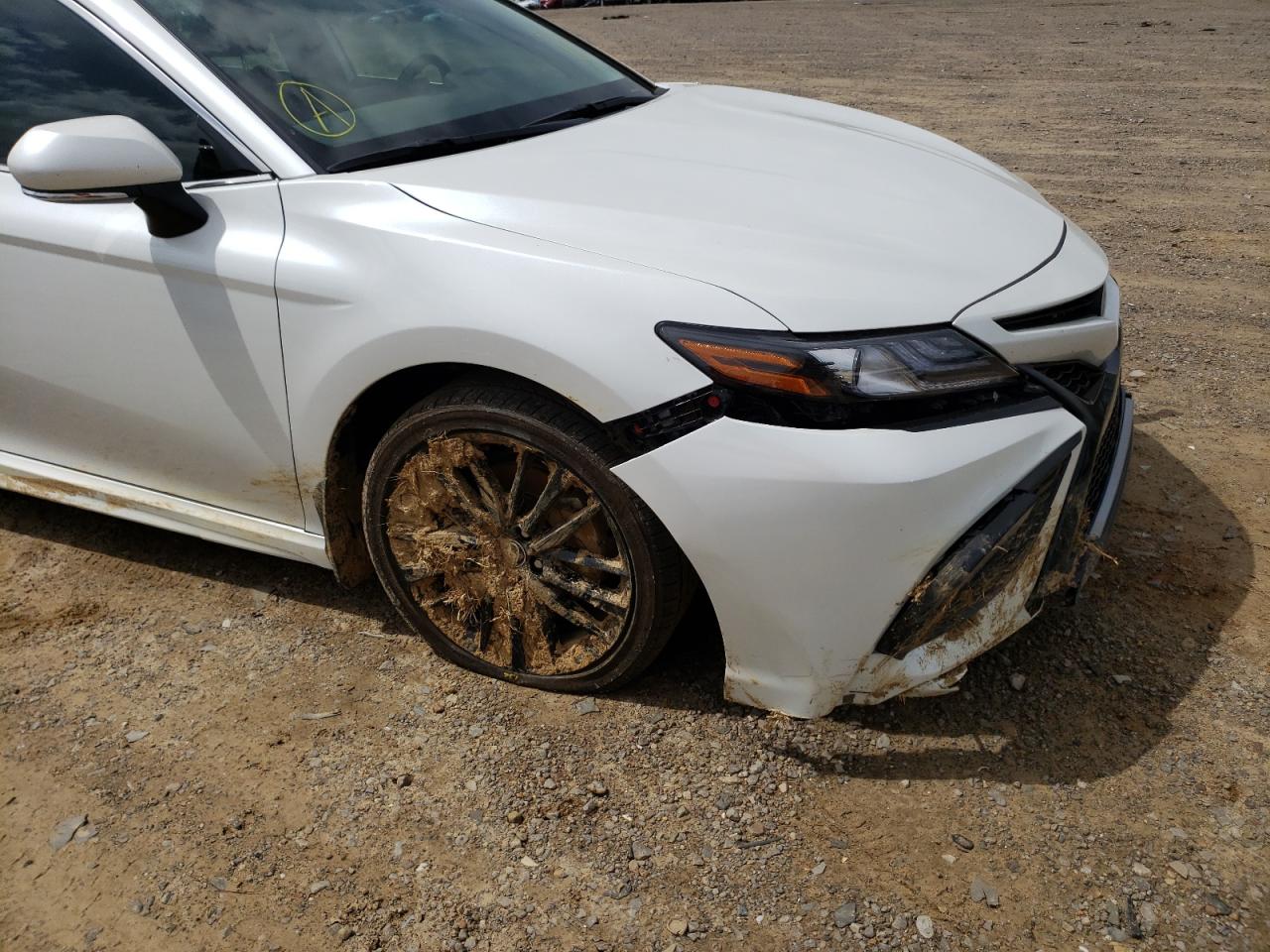 Photo 9 from auction – 2022 TOYOTA CAMRY XSE with VIN 4T1K31AK9NU577255