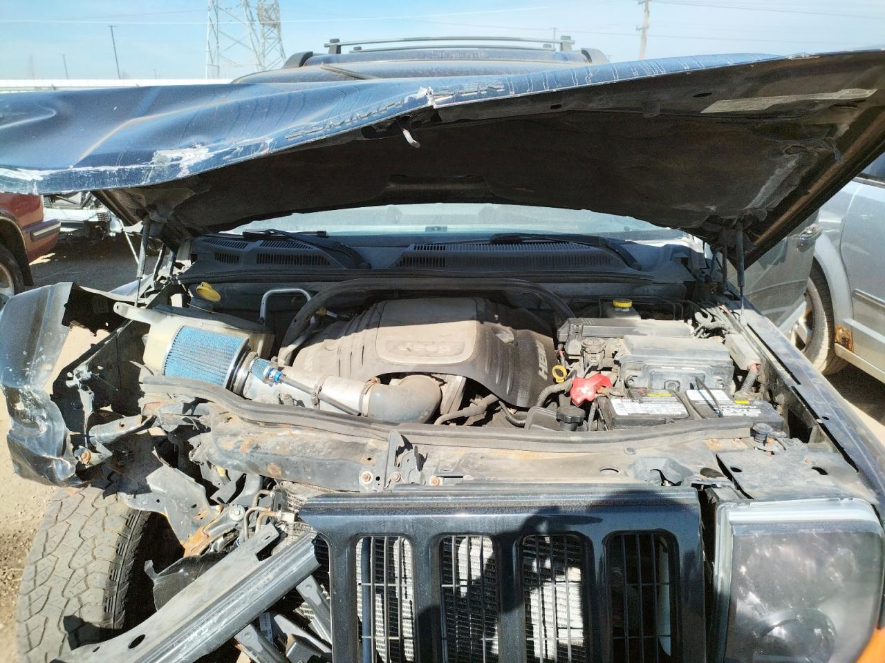 Photo 7 from auction – 2006 JEEP COMMANDER with VIN 1J8HG58236C165560