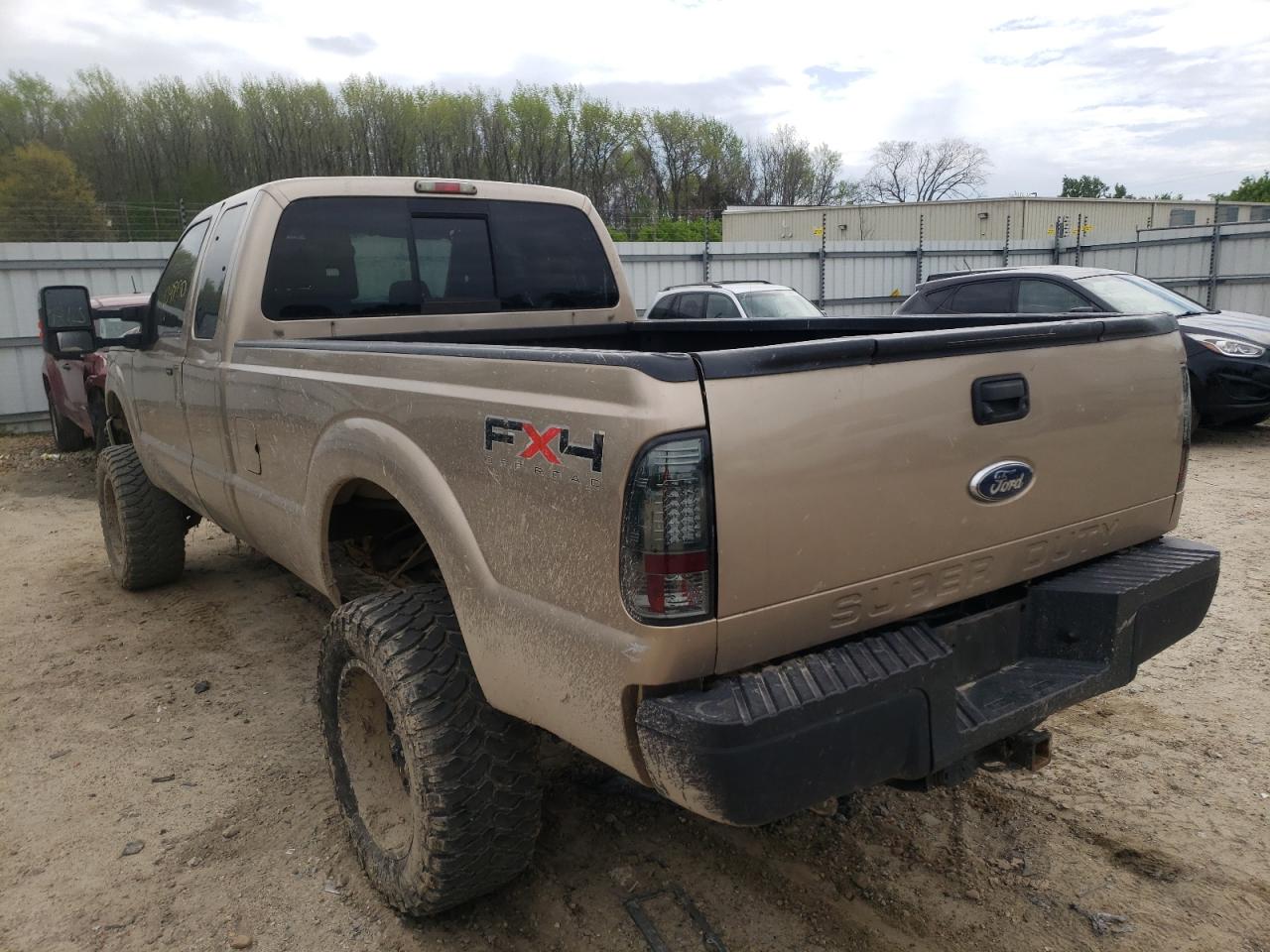 Photo 3 from auction – 2011 FORD F250 SUPER with VIN 1FT7X2B66BEA72995