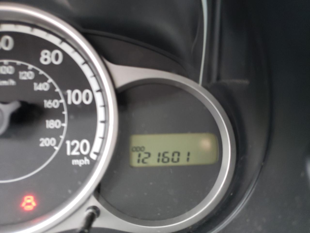 Photo 8 from auction – 2012 MAZDA MAZDA2 with VIN JM1DE1KZ4C0133496