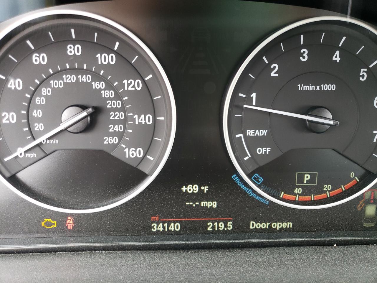 Photo 8 from auction – 2018 BMW 320 XI with VIN WBA8A3C54JA491884