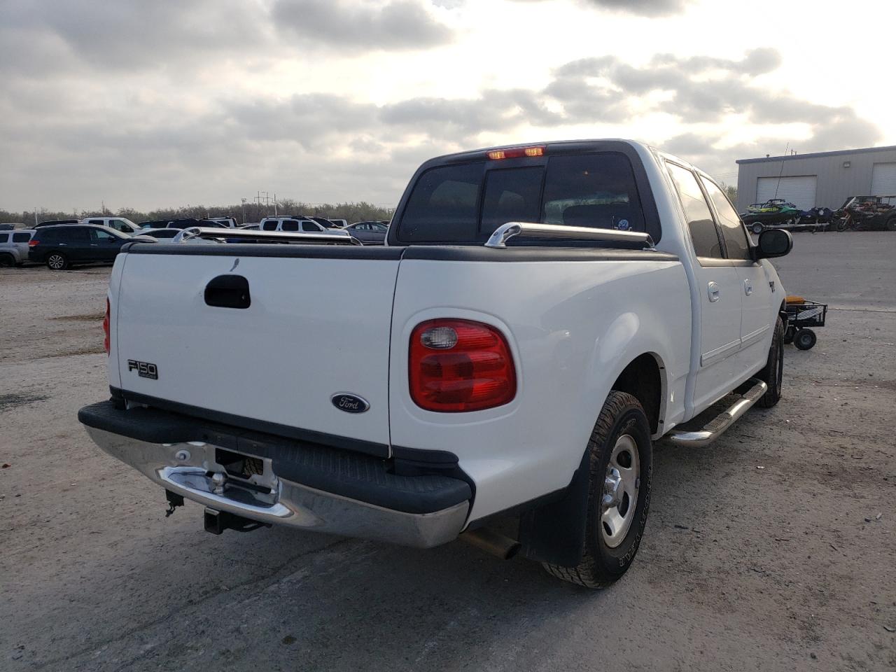 Photo 4 from auction – 2003 FORD F150 SUPER with VIN 1FTRW07683KB06544