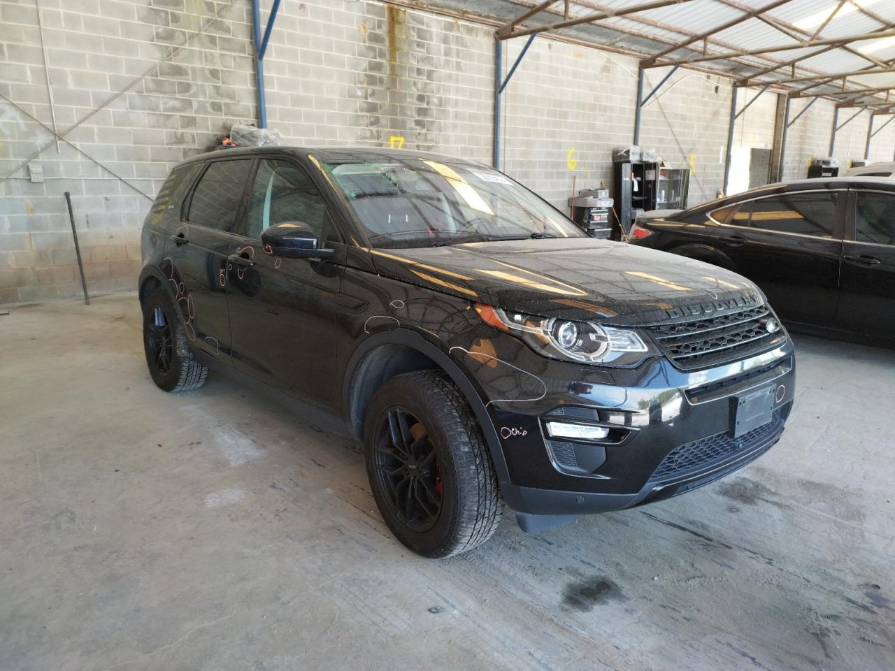 Photo 1 from auction – 2017 LAND ROVER DISCOVERY with VIN SALCR2BGXHH653949