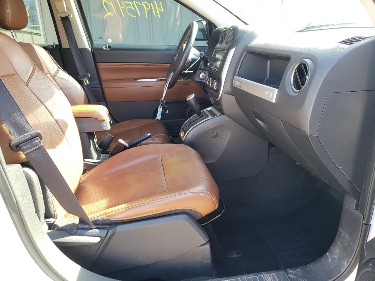 Photo 5 from auction – 2014 JEEP COMPASS LI with VIN 1C4NJDCB1ED708359