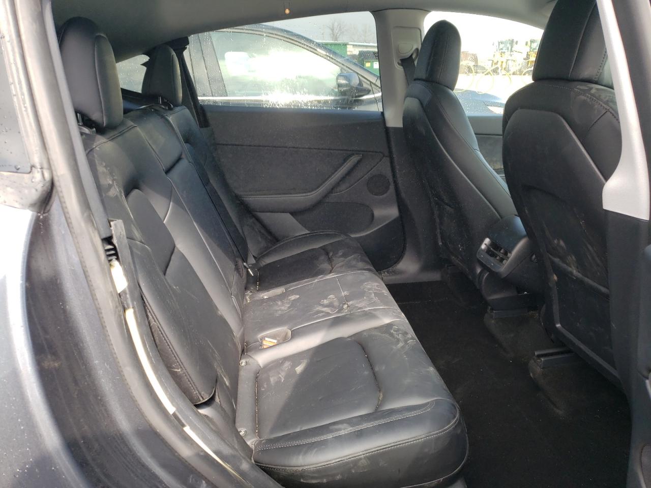 Photo 6 from auction – 2021 TESLA MODEL Y with VIN 5YJYGDEE0MF225214