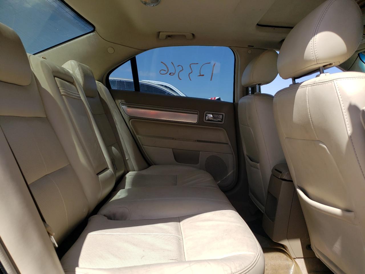 Photo 6 from auction – 2007 LINCOLN MKZ with VIN 3LNHM26T07R638744