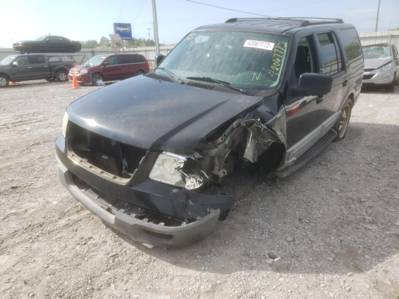 Photo 2 from auction – 2003 FORD EXPEDITION with VIN 1FMRU15W63LB97141