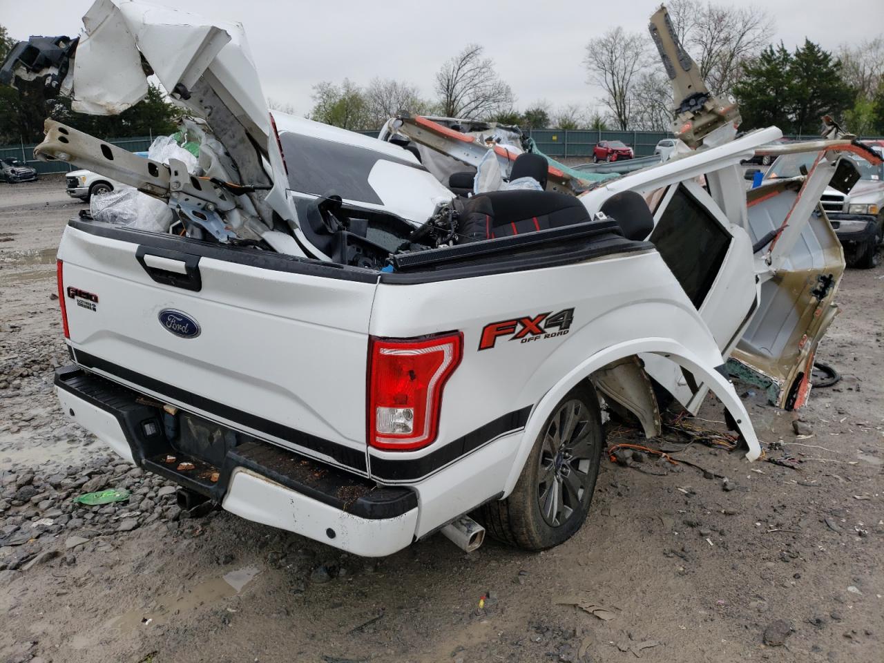 Photo 4 from auction – 2017 FORD F150 SUPER with VIN 1FTEW1EF4HFB17337