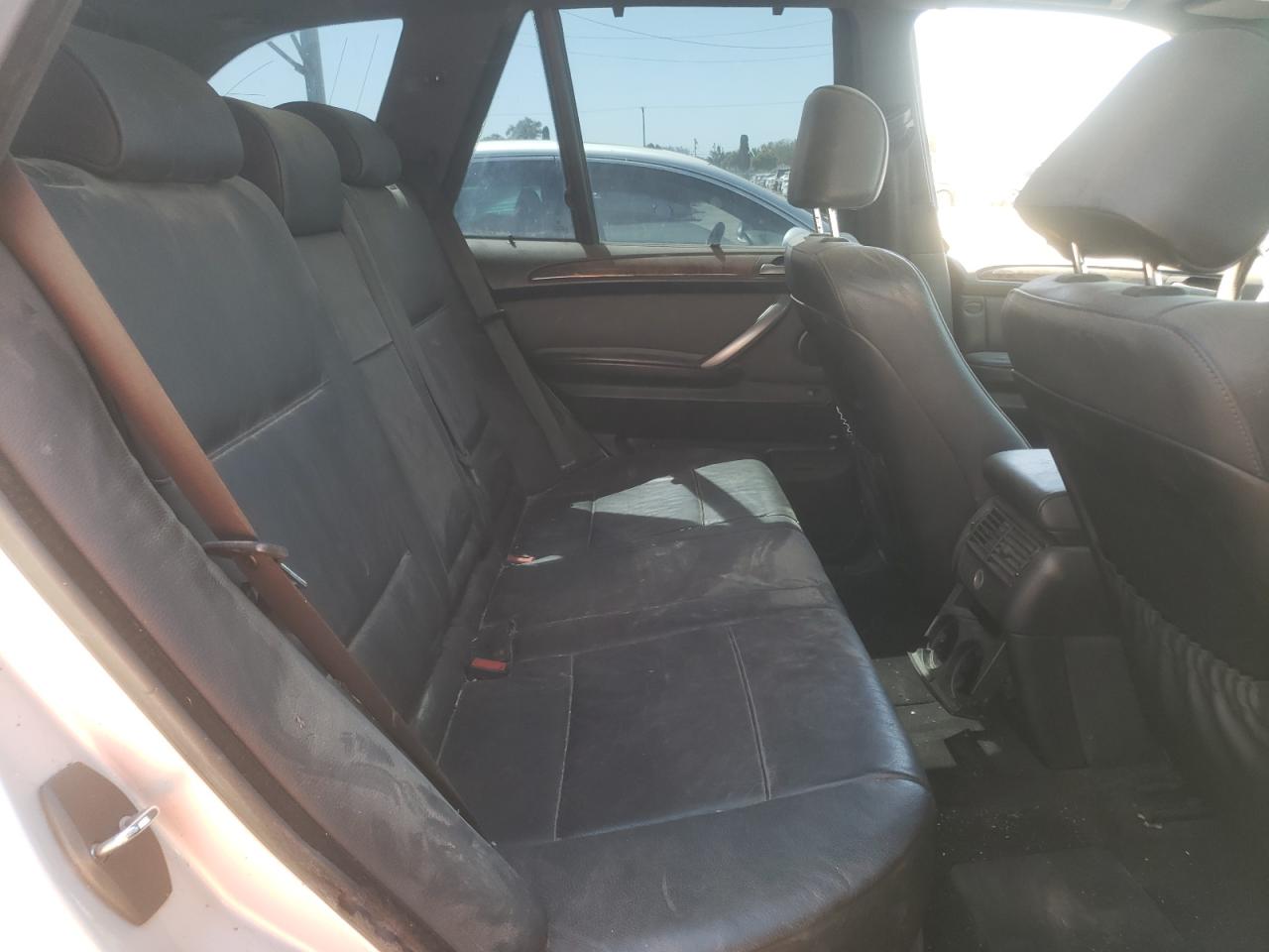 Photo 6 from auction – 2004 BMW X5 3.0I with VIN 5UXFA13594LU44288