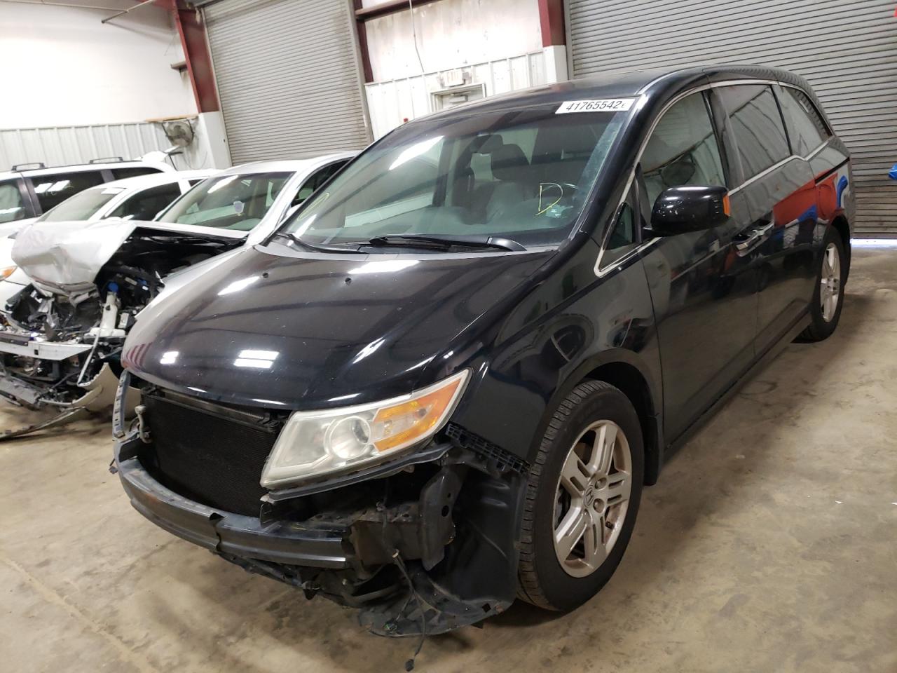 Photo 2 from auction – 2011 HONDA ODYSSEY TO with VIN 5FNRL5H94BB093592