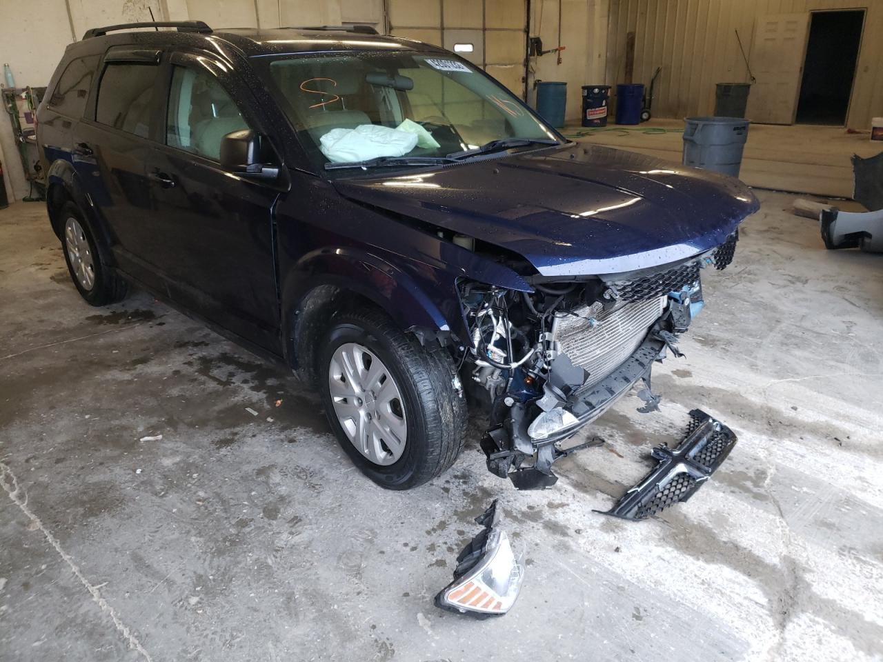 DODGE JOURNEY SE 2017 with VIN 3C4PDCAB0HT644147 - Photo from auction