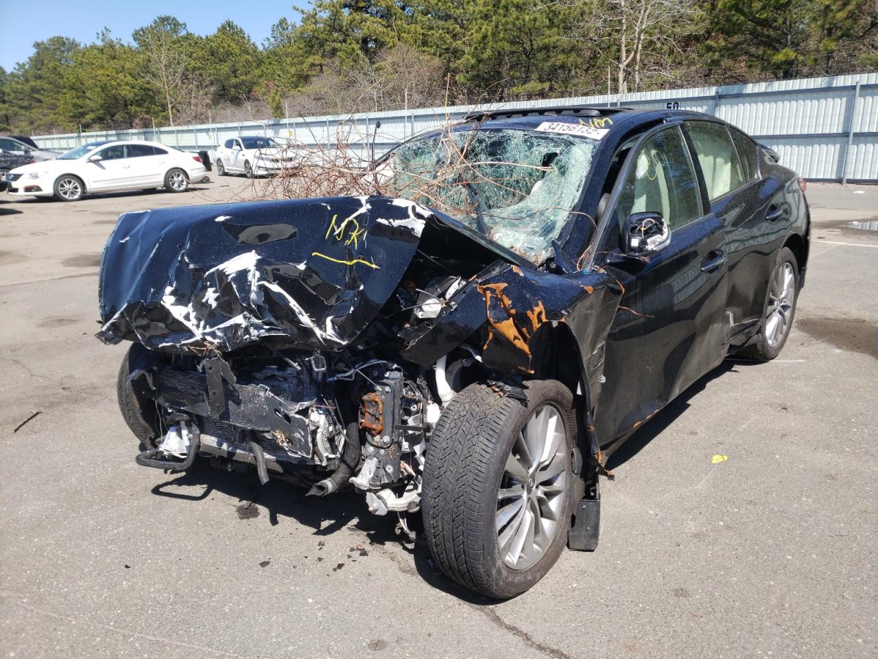Photo 2 from auction – 2018 INFINITI Q50 with VIN JN1EV7AR1JM438116