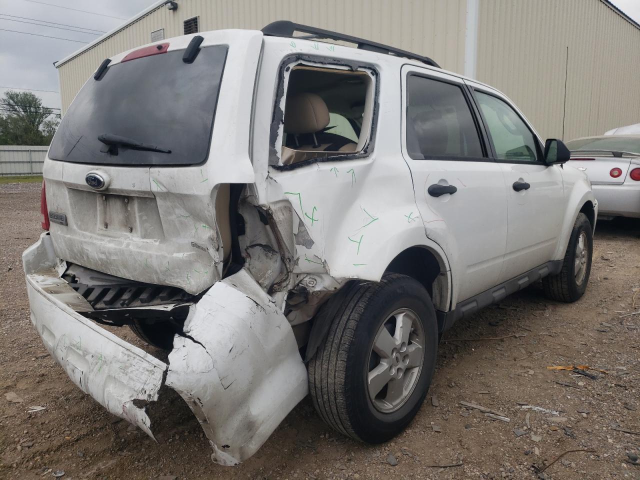 Photo 4 from auction – 2009 FORD ESCAPE XLT with VIN 1FMCU03G39KA95080