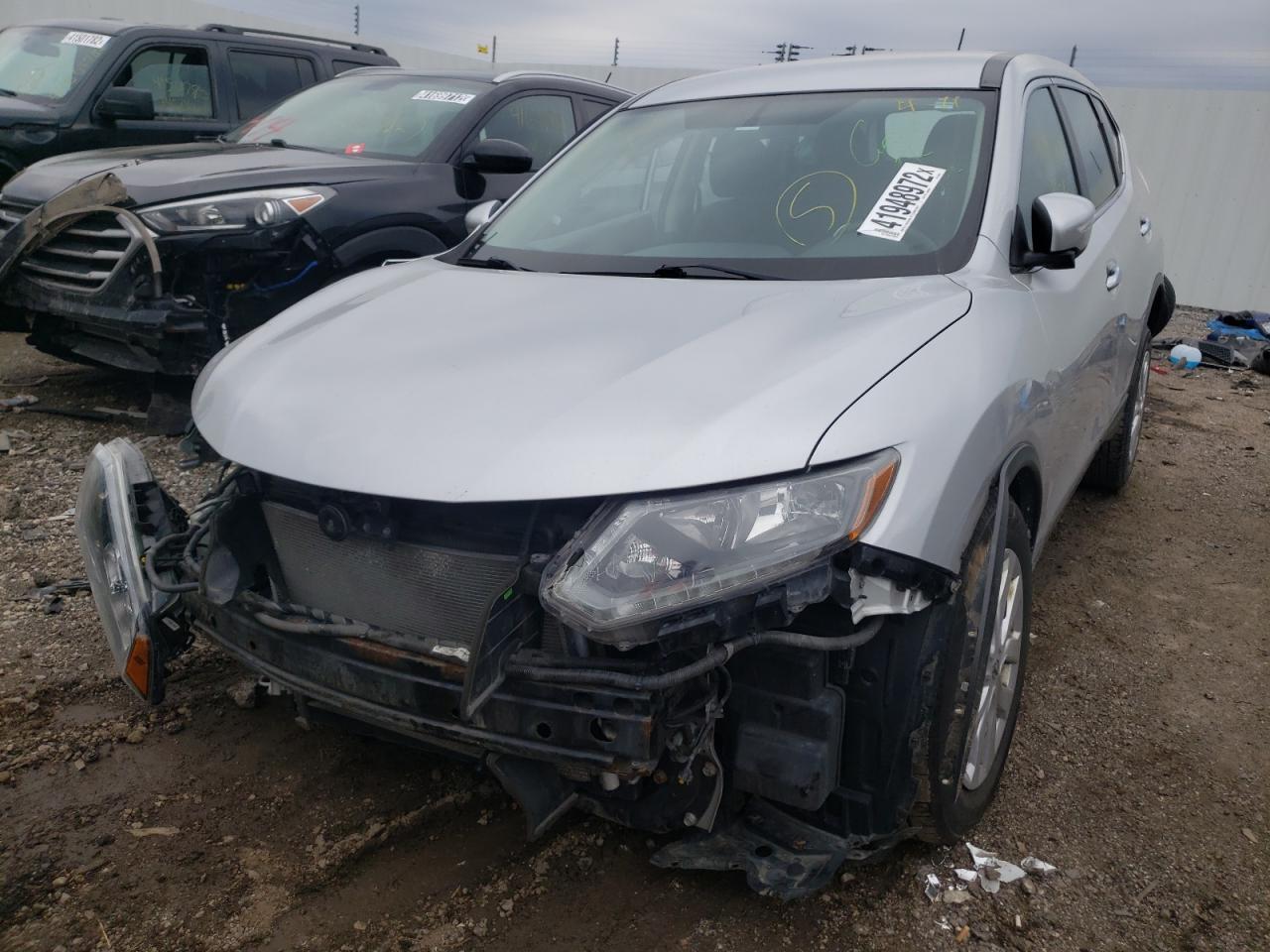 Photo 2 from auction – 2015 NISSAN ROGUE S with VIN KNMAT2MV9FP540928
