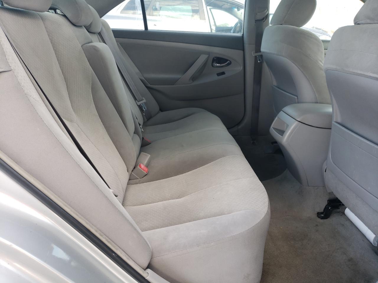 Photo 17 from auction – 2007 TOYOTA CAMRY CE with VIN 4T1BE46K67U601759