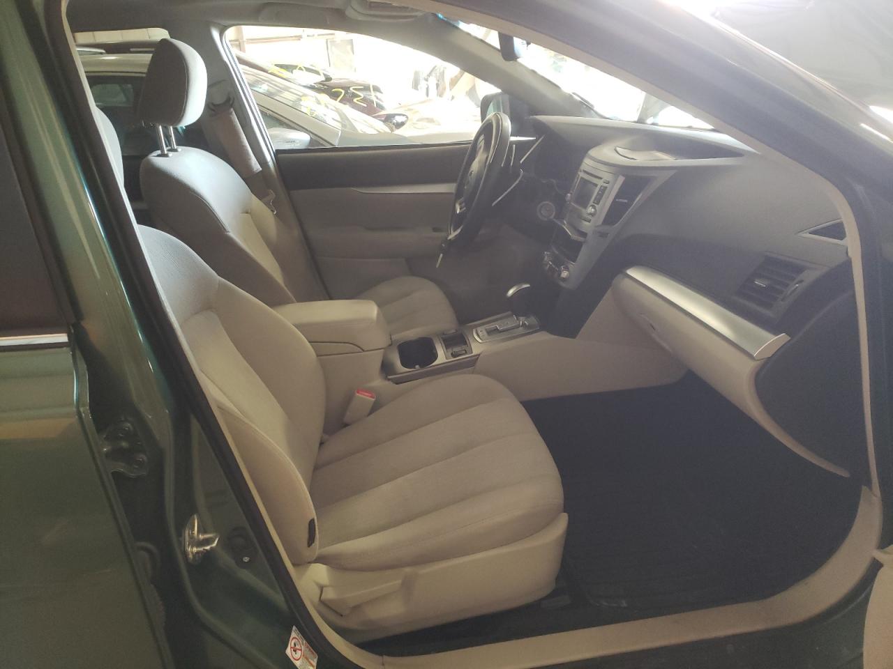 Photo 5 from auction – 2013 SUBARU OUTBACK 2. with VIN 4S4BRBHC9D3228684