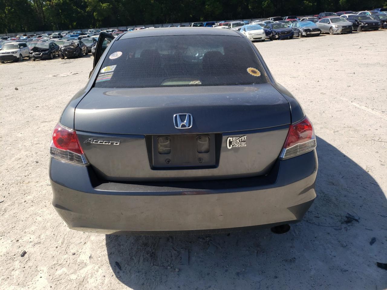 Photo 6 from auction – 2008 HONDA ACCORD EX with VIN JHMCP26768C073018