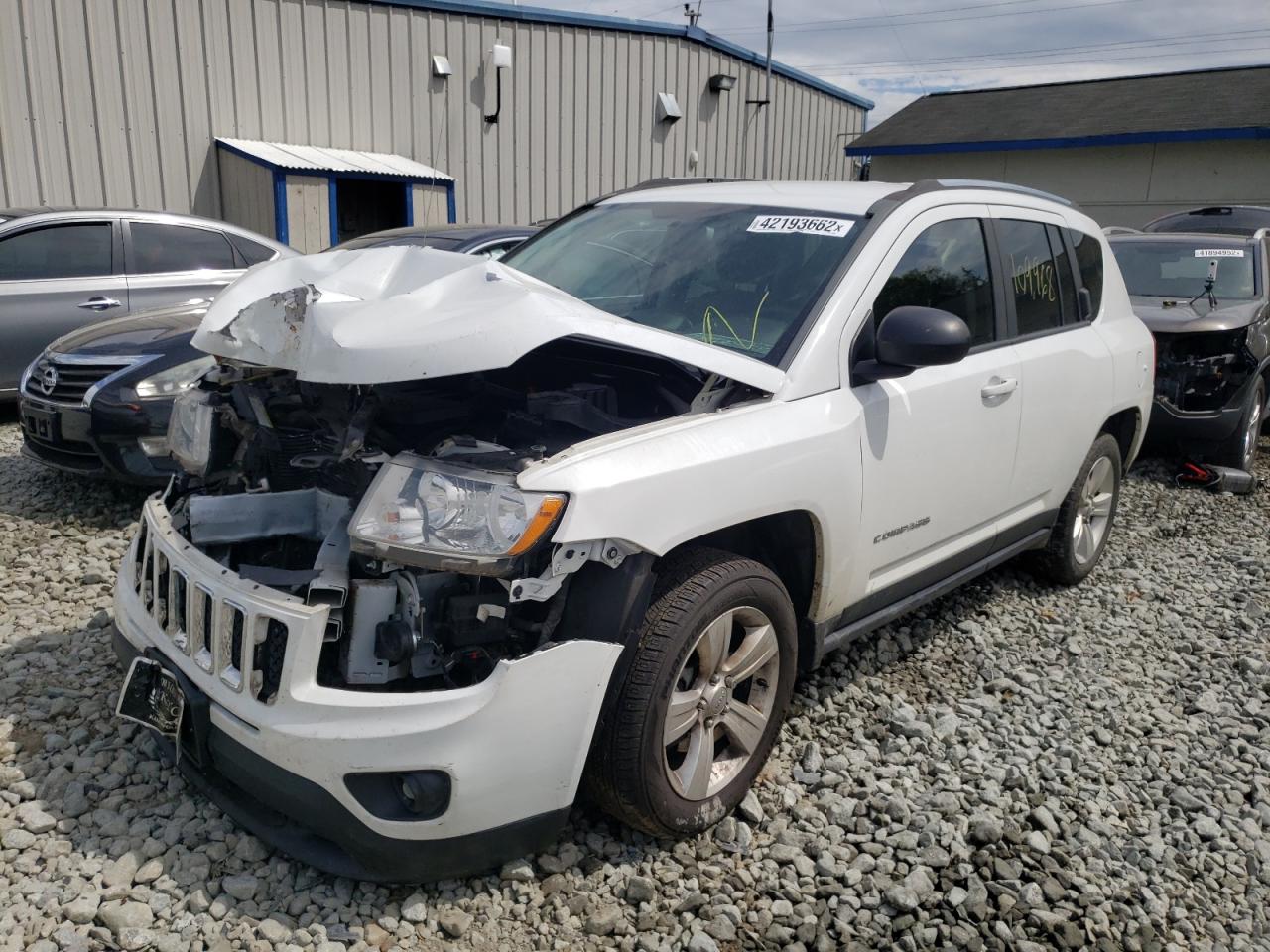 Photo 2 from auction – 2013 JEEP COMPASS LA with VIN 1C4NJCEB8DD166098