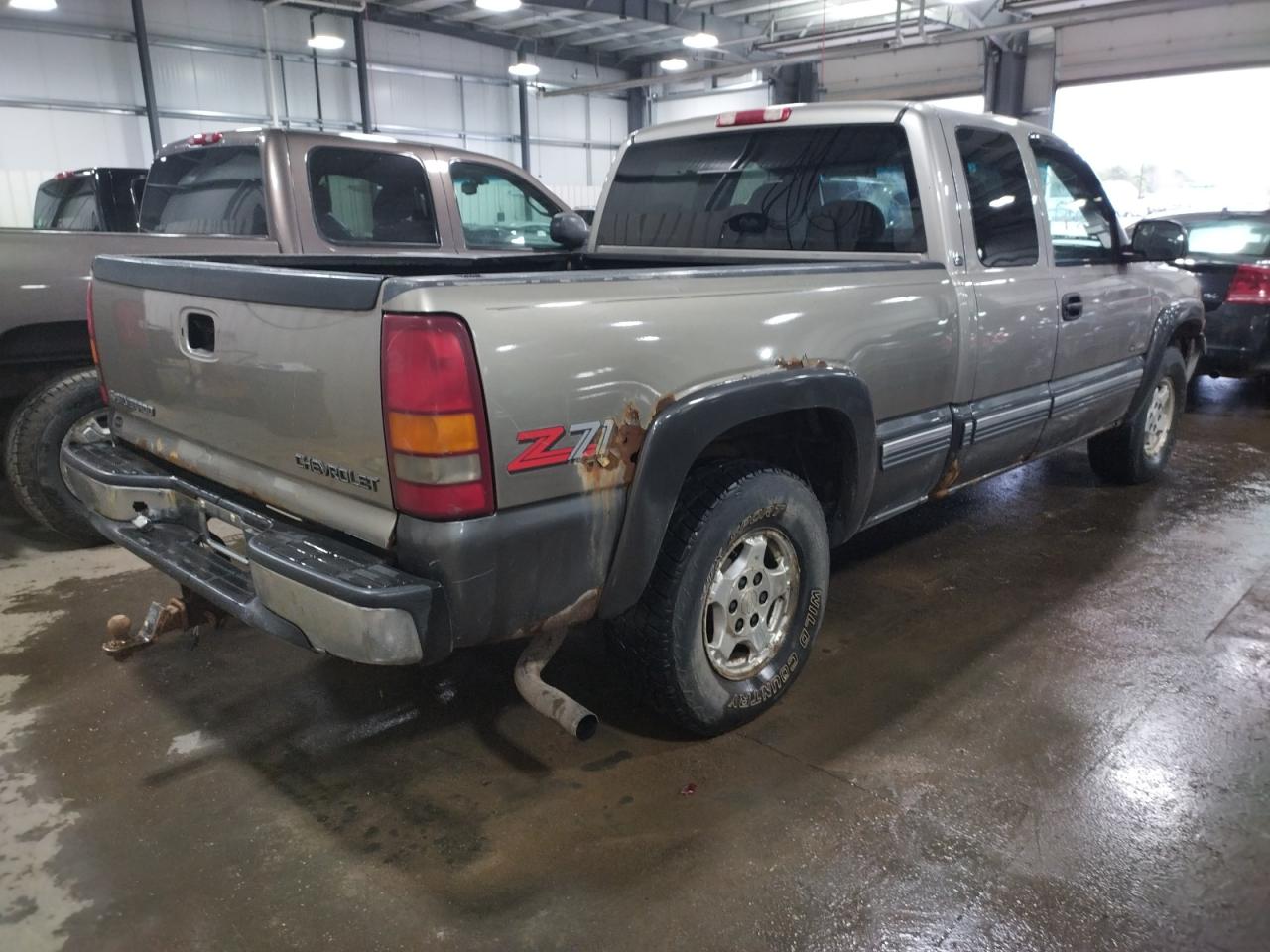 Photo 4 from auction – 1999 CHEVROLET SILVERADO with VIN 1GCEK19T5XE127441
