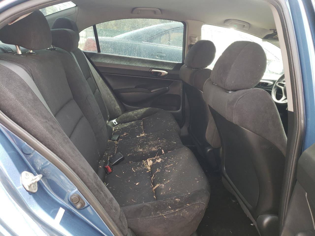 Photo 6 from auction – 2011 HONDA CIVIC LX-S with VIN 19XFA1F63BE038356