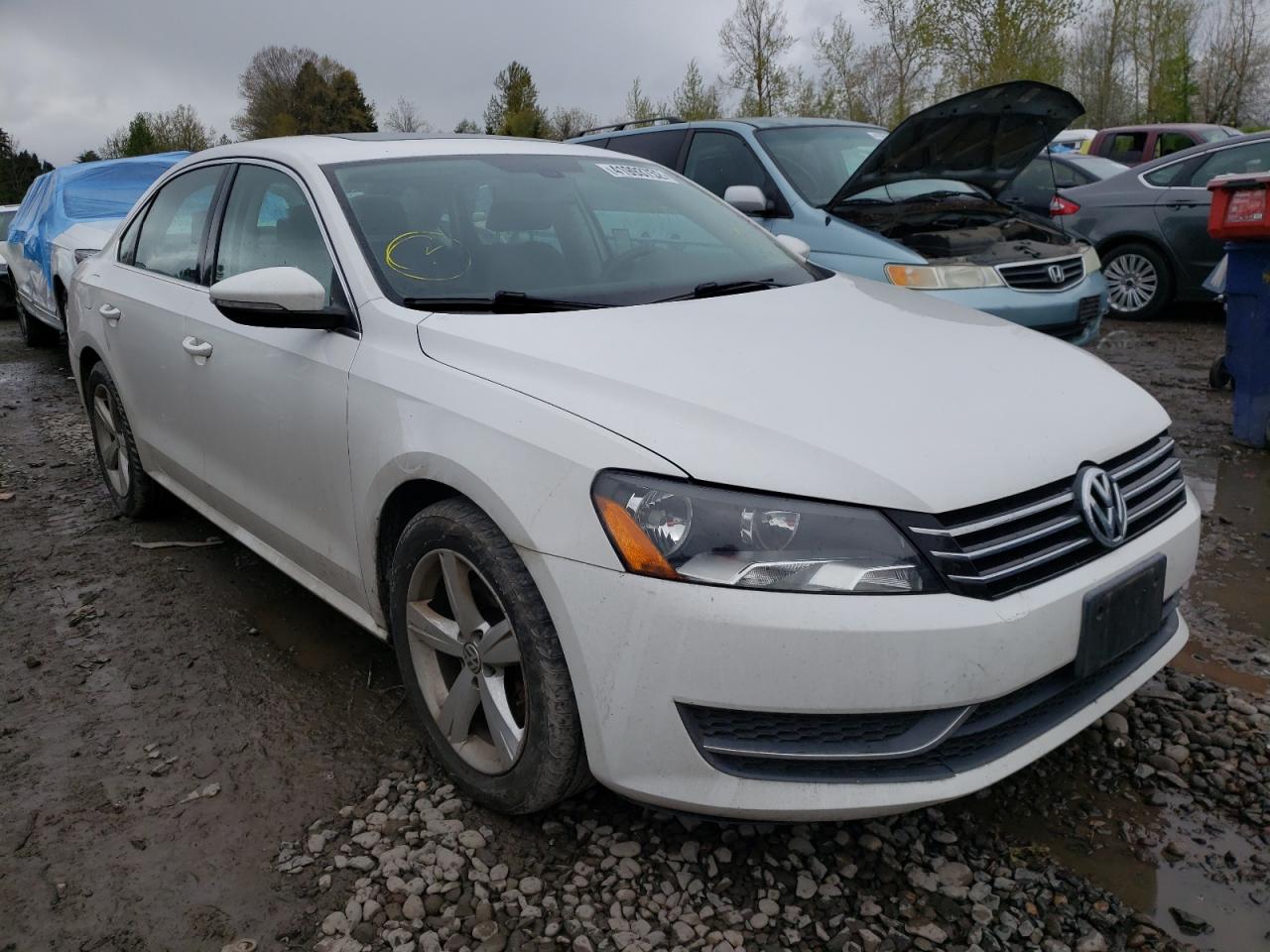VOLKSWAGEN PASSAT SE 2012 with VIN 1VWBP7A34CC047814 - Photo from auction